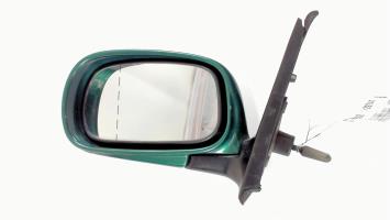 Retrovisor izquierdo