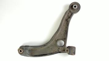 Triangle inferieur avant gauche