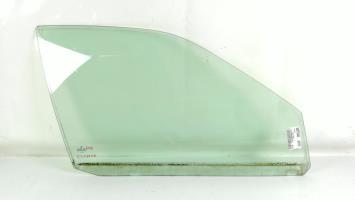 Luna delantera derecha