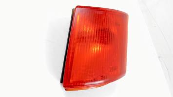 Óptica delantera secundaria izquierda (luces) (intermitente)