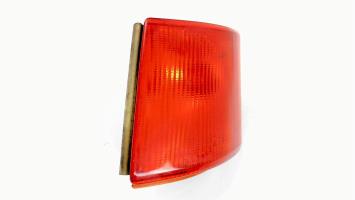 Óptica delantera secundaria izquierda (luces) (intermitente)