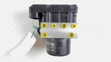 Blocco ABS (antibloccaggio freni)