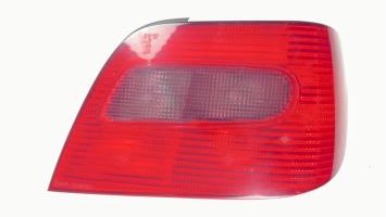 Fanale posteriore principale destro (luci)