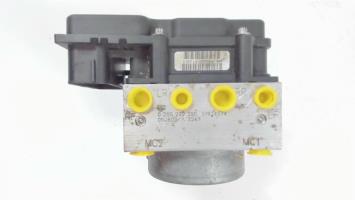 Blocco ABS (antibloccaggio freni)