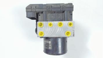 Blocco ABS (antibloccaggio freni)