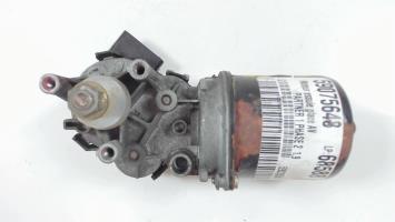 Motore tergicristallo anteriore