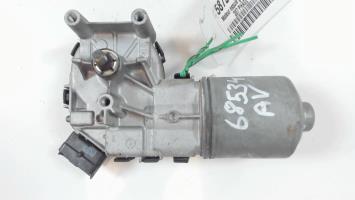 Motor de limpiaparabrisas delantero