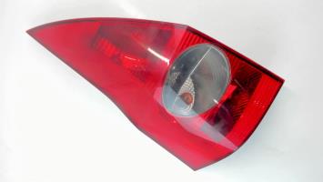 Fanale posteriore principale sinistro (luci)