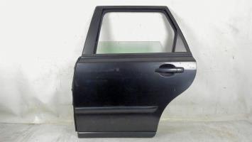 Puerta trasera izquierda