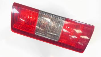 Fanale posteriore principale sinistro (luci)
