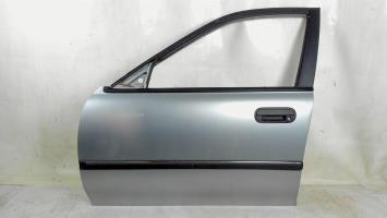 Porte avant gauche