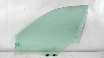 Vitre avant gauche