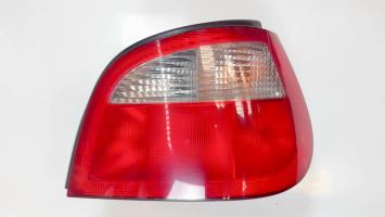 Fanale posteriore principale destro (luci)