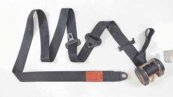 Ceinture avant droit