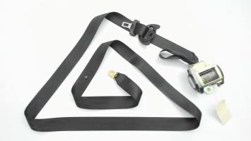 Cinturón de seguridad delantero derecho