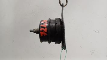 Support moteur droit