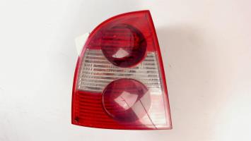 Fanale posteriore principale sinistro (luci)