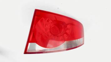 Fanale posteriore principale destro (luci)