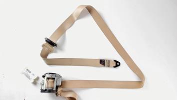 Ceinture avant droit