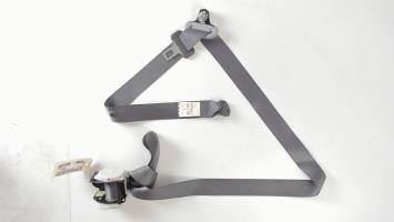 Ceinture arriere droit