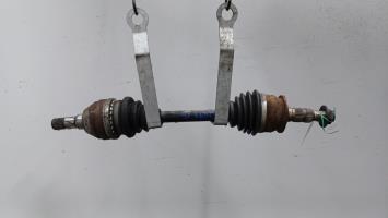 Cardan gauche (transmission)