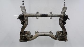 Culla motore anteriore