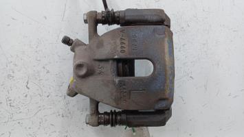 Etrier avant gauche (freinage)