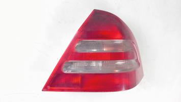 Fanale posteriore principale destro (luci)