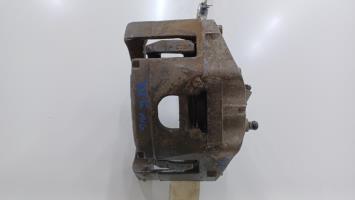 Etrier avant gauche (freinage)