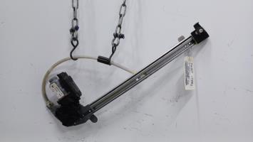 Elevalunas eléctrico trasero izquierdo