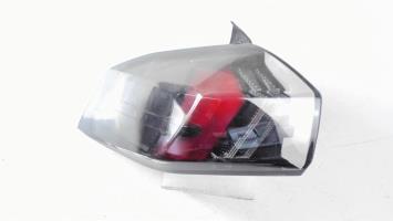 Fanale posteriore principale sinistro (luci)