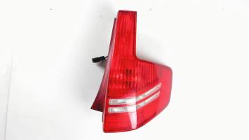 Fanale posteriore principale destro (luci)