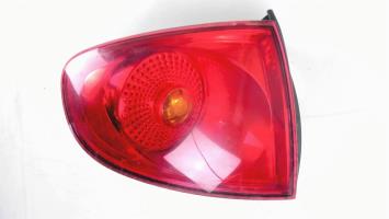 Fanale posteriore principale sinistro (luci)