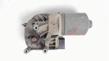 Motore tergicristallo anteriore