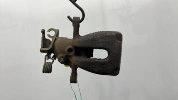 Etrier arriere gauche (freinage)