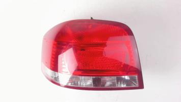 Fanale posteriore principale sinistro (luci)
