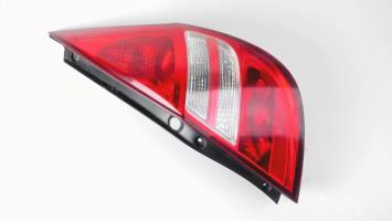 Fanale posteriore principale destro (luci)