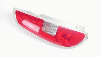 Fanale posteriore principale sinistro (luci)