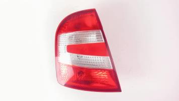 Fanale posteriore principale sinistro (luci)
