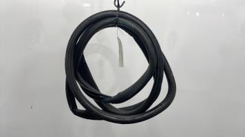 Joint de porte avant gauche