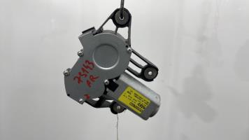 Moteur essuie glace arriere