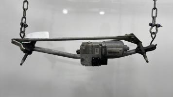 Motor de limpiaparabrisas delantero