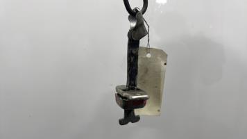 Tirant de porte avant gauche