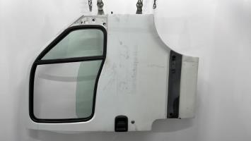 Porte avant droit