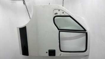 Porte avant gauche