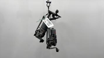 Motor de limpiaparabrisas delantero