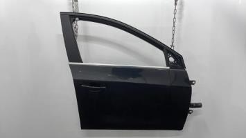 Puerta delantera derecha