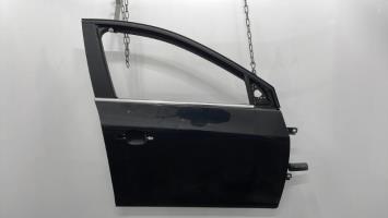 Puerta delantera derecha