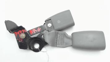 Attache ceinture arriere gauche