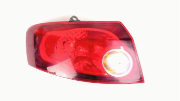 Fanale posteriore principale sinistro (luci)